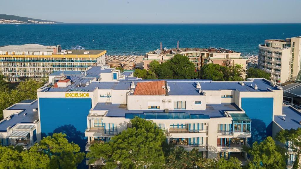 סאני ביץ' Bratanov Excelsior Apartment מראה חיצוני תמונה