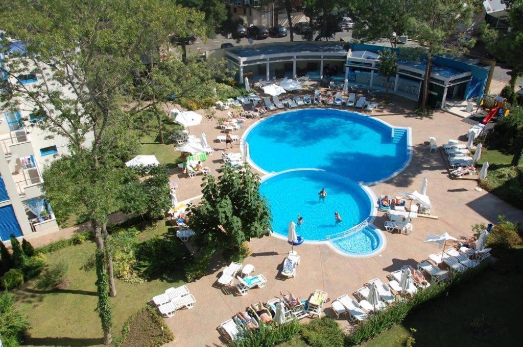 סאני ביץ' Bratanov Excelsior Apartment מראה חיצוני תמונה
